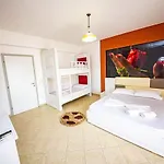 Ideal Hotel