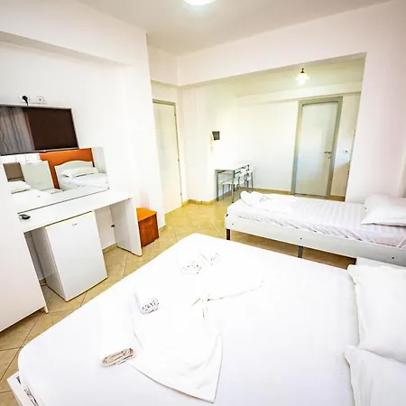 Ideal 호텔 Sarandë