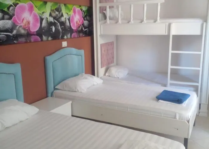 Ideal 2* Sarande