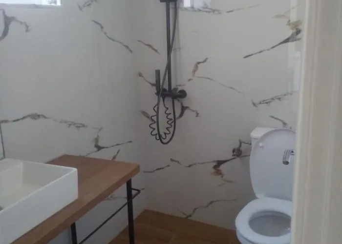 Ideal Hotel Sarande