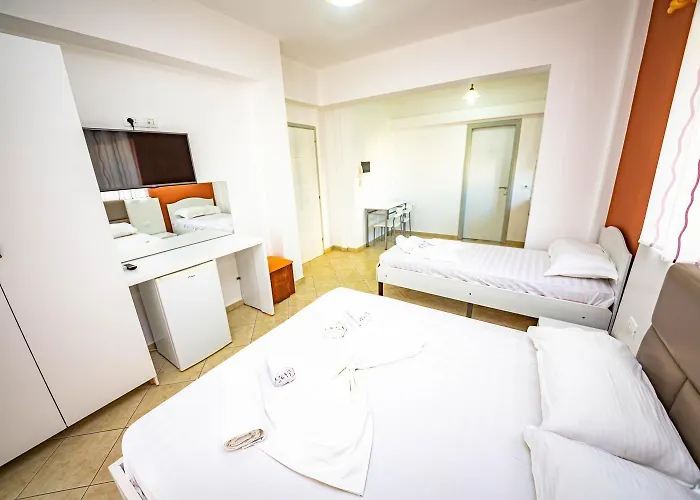Ideal 2* Sarande