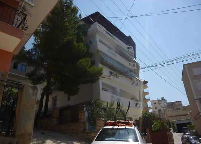 Ideal Hotel